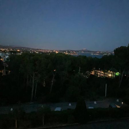 Athena Ohana, Les Pieds Dans L'Eau Bandol Kültér fotó